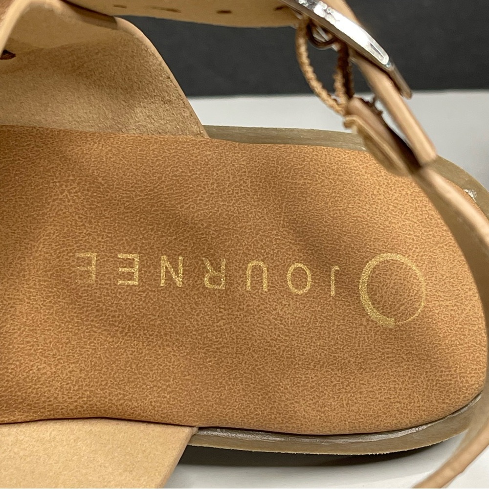 Journee Collection Tan Women's Sandals - Picture 4 of 7